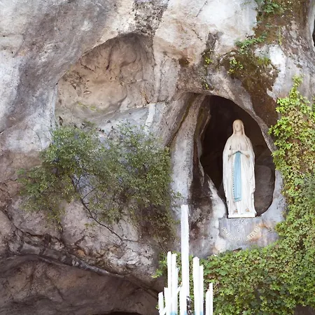 Aparthotel Mariale By Popinns