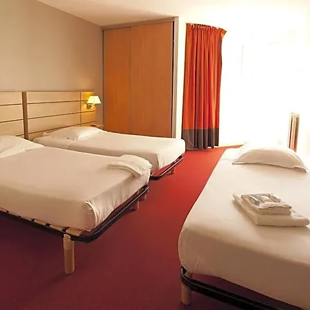 Aparthotel Mariale By Popinns