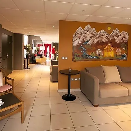Aparthotel Mariale By Popinns 3*