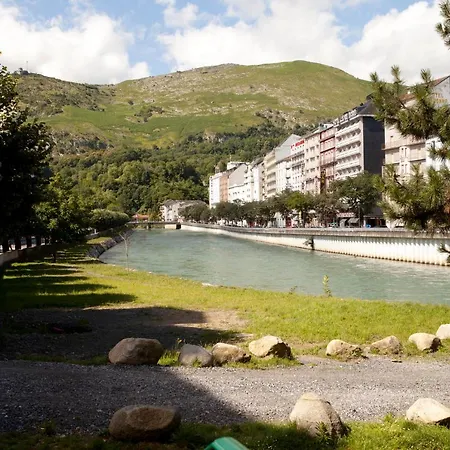 Aparthotel Mariale By Popinns Lourdes