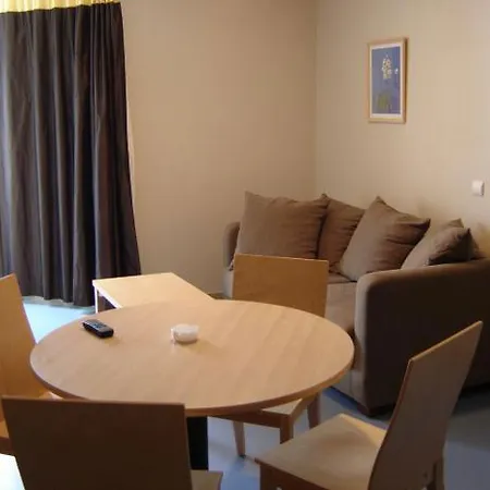 Aparthotel Mariale By Popinns 3*